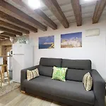 Cathedral Two Bedrooms Apartment