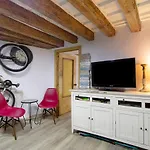 Cathedral Two Bedrooms Apartment